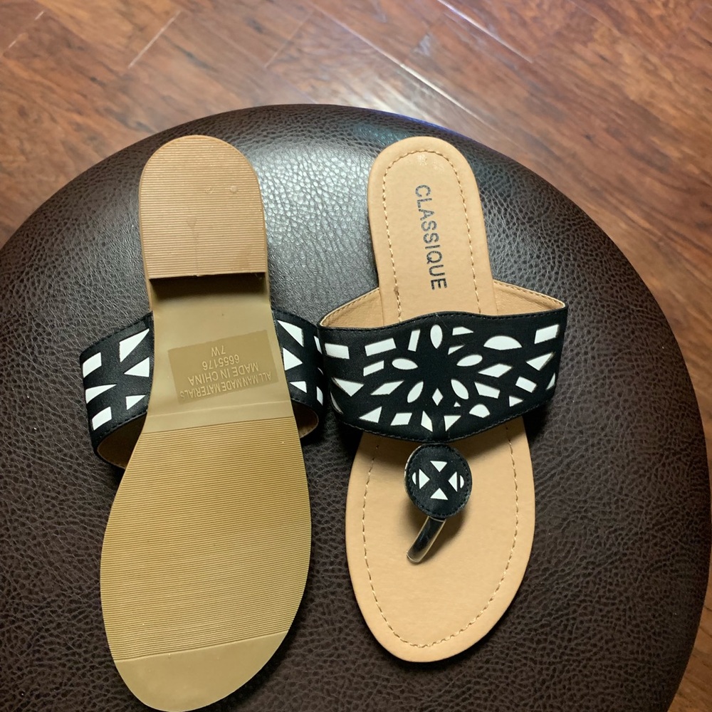 Sandals - Picture 2 of 2